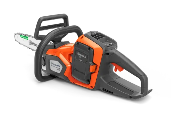 Husqvarna 215i cu acumulator și încărcător